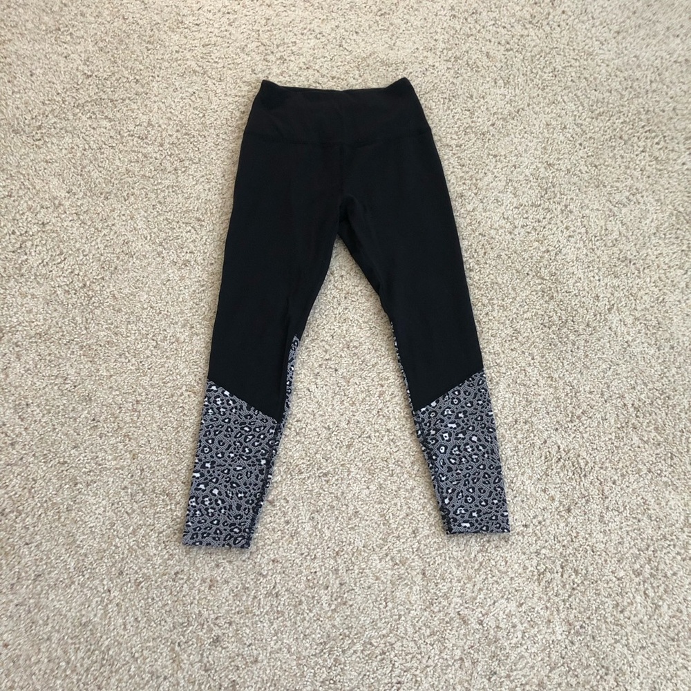 ⭐️Beyond yoga pants⭐️